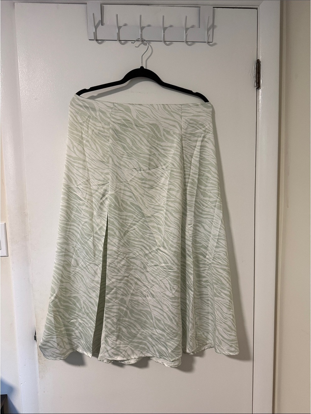 Dynamite Pale Green Zebra-Print A-Line Skirt